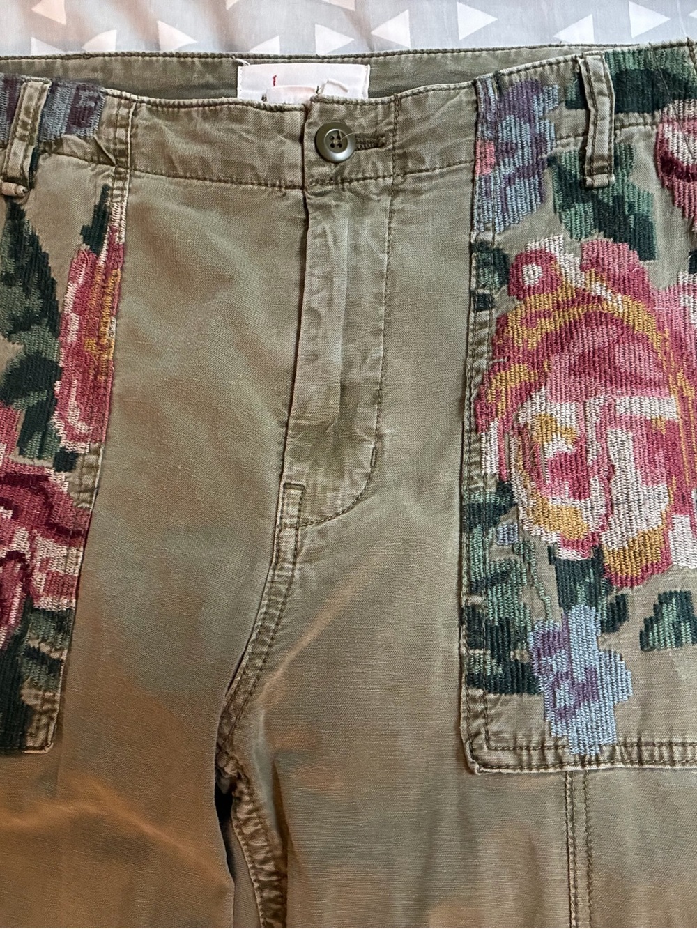 Olive green pants with needlepoint detail by Anthropologie size 29 - Picture 2 of 5
